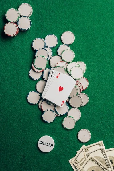 sbobet365 Lightning Baccarat betting interface on mobile showing Banker Player Tie options and live card reveal